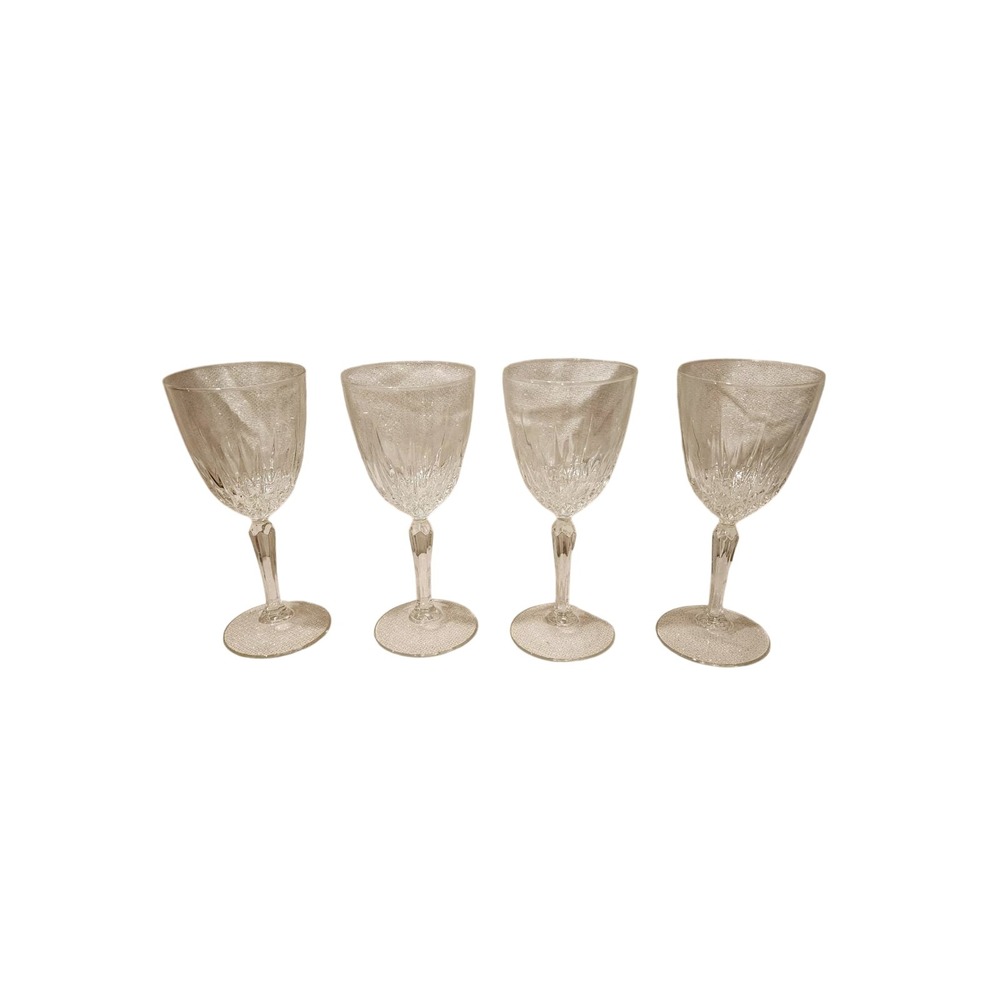 Set of 4 Elegant Crystal Wine Glasses with Intricate Cut Glass Design 80's